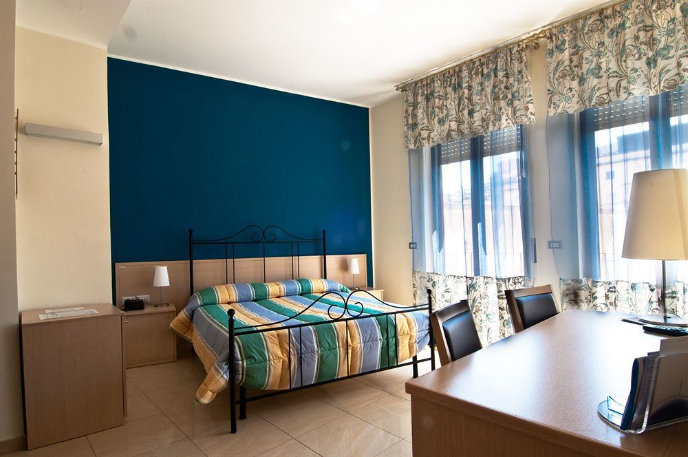 Hotel Residence Empedocle Messina Exterior photo